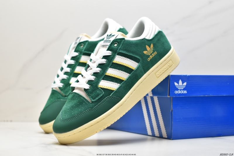 Adidas Sneakers